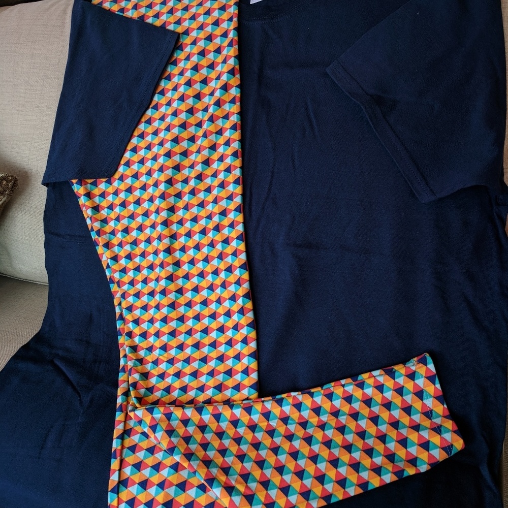 NWOT LLR TC Leggings outfit set plus XL Tee, lot